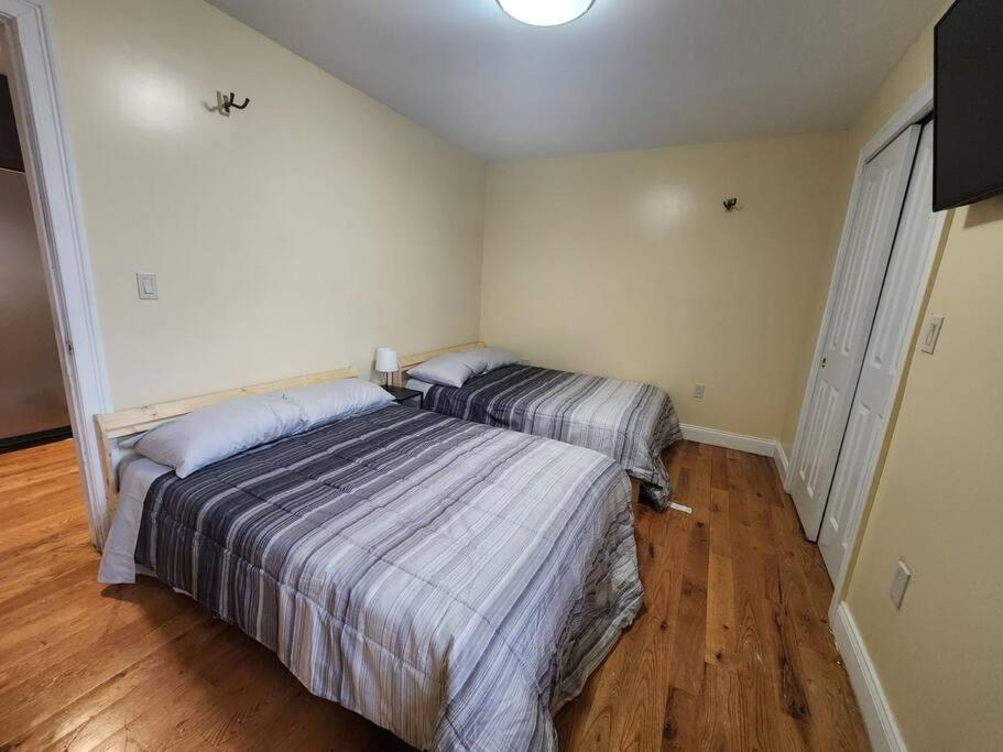 Appartamento Classy 3 Bed Near Nyc With View! Union City Esterno foto