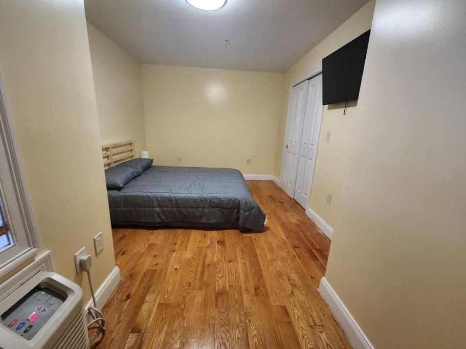 Appartamento Classy 3 Bed Near Nyc With View! Union City Esterno foto