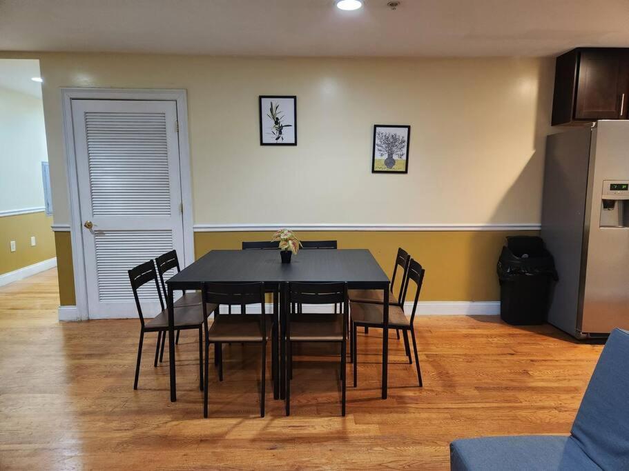 Appartamento Classy 3 Bed Near Nyc With View! Union City Esterno foto